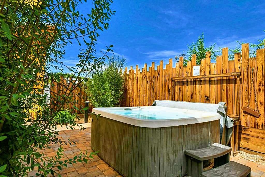 Downtown Kokopelli West 5 - Newly Remodeled Stylish Studio Moab Exterior photo